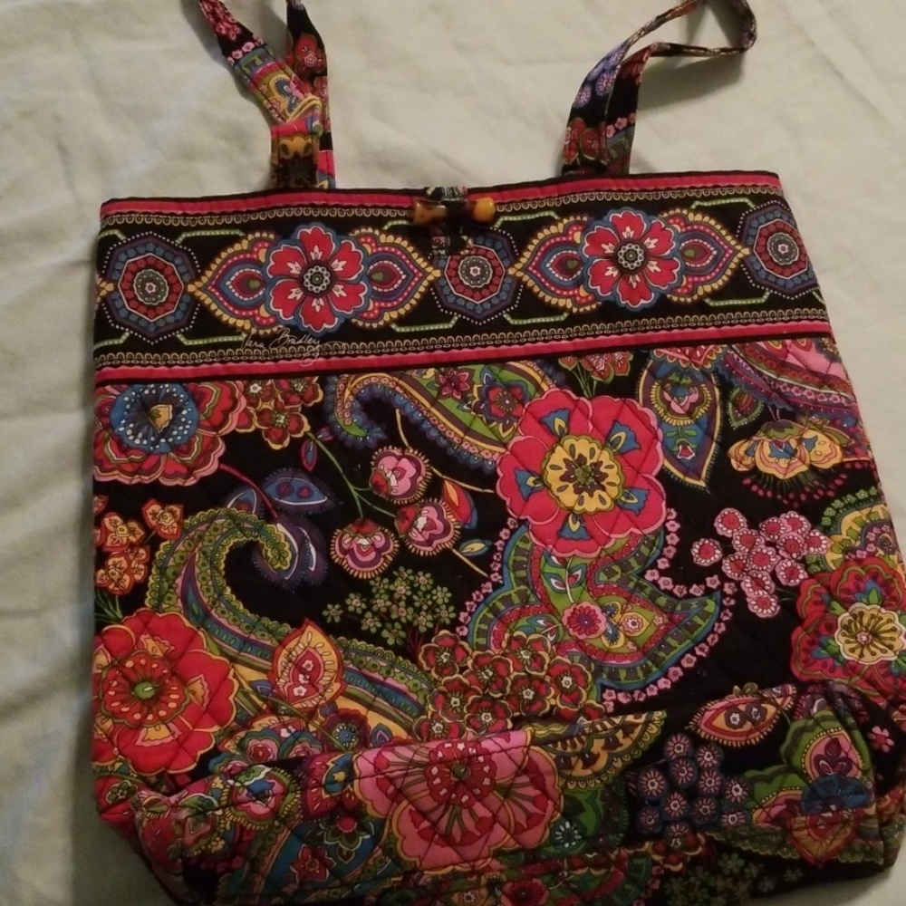 Vera Bradley, vera tote, like new